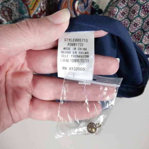 Entro Paisley Patchwork Long Sleeve Dress size Large - Picture 9 of 11